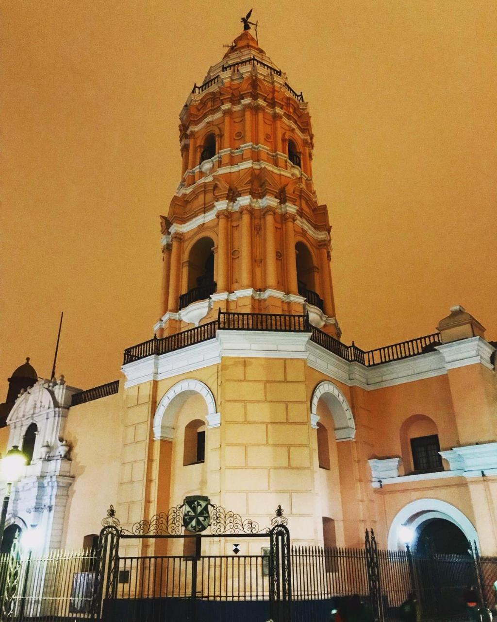 Heart Of Plaza San Martin - 2 Boutique Apartments リマ エクステリア 写真